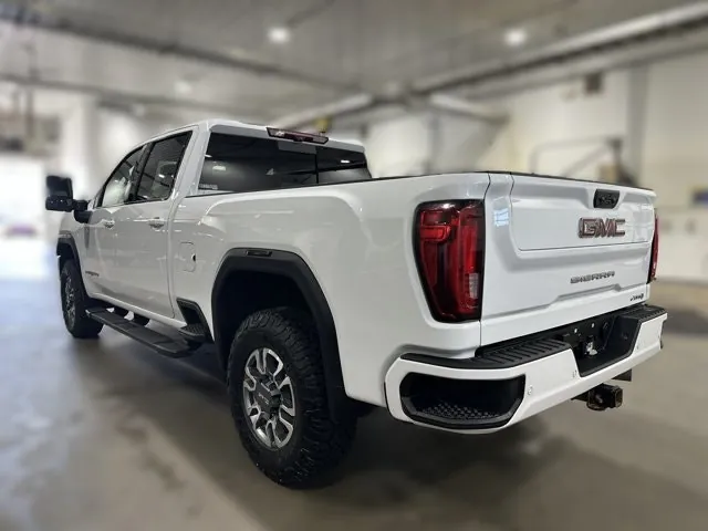 GMC Sierra 3500Hd 2023 photo 3