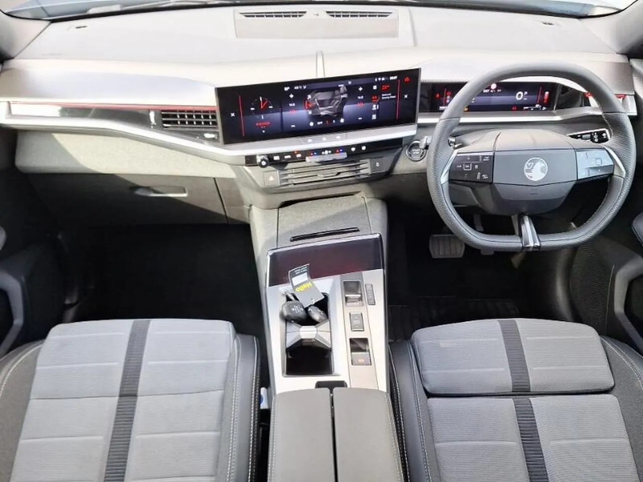 Vauxhall Grandland 2025 photo 3