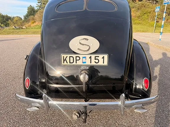Ford Standard 1939 photo 4
