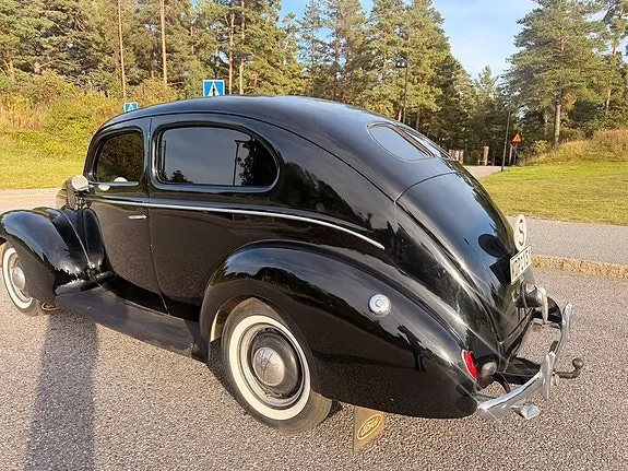 Ford Standard 1939 photo 3