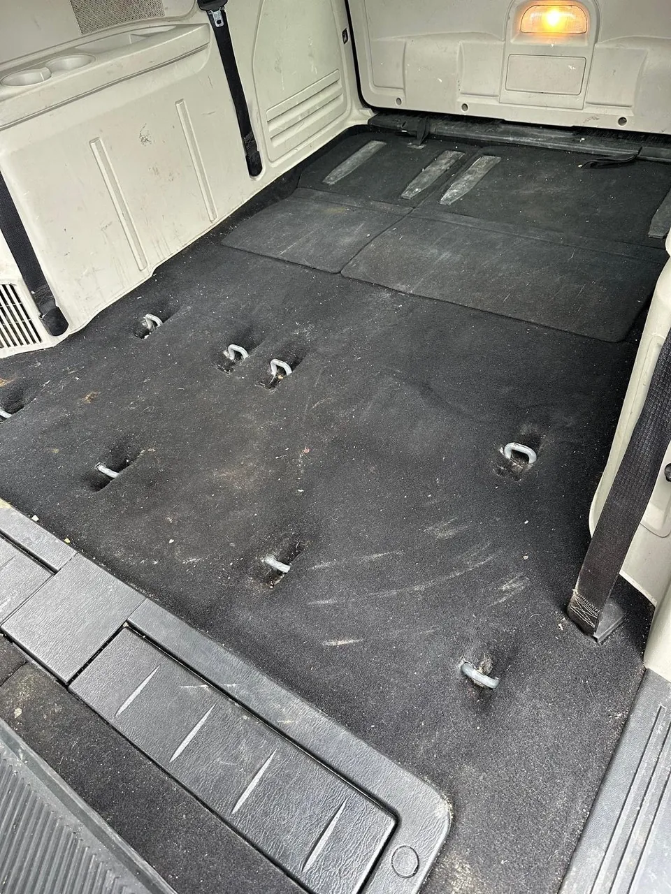 Dodge Caravan 2011 photo 5