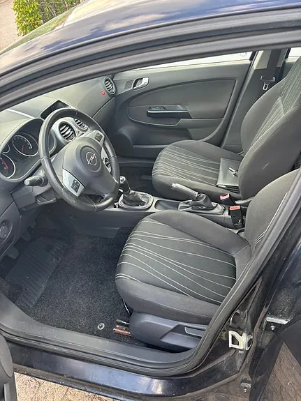 Opel Corsa 2009 photo 3