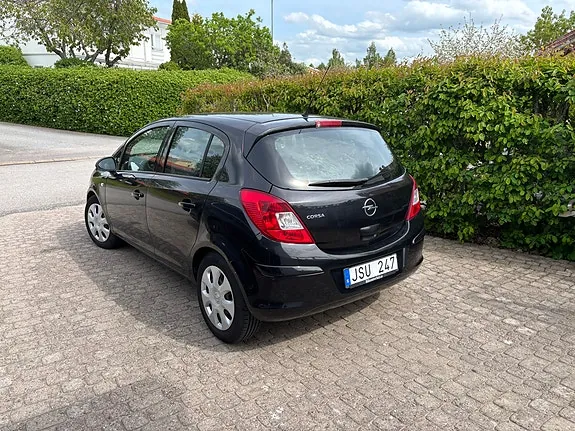 Opel Corsa 2009 photo 2