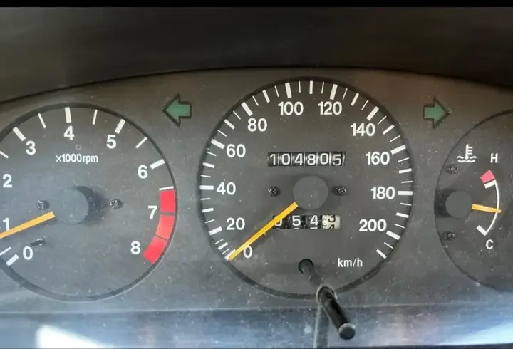 Suzuki Baleno 1997 photo 3