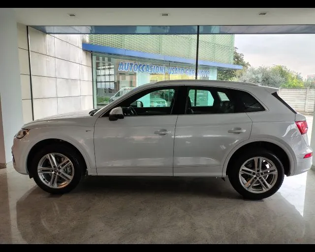 Audi Q5 2020 photo 2