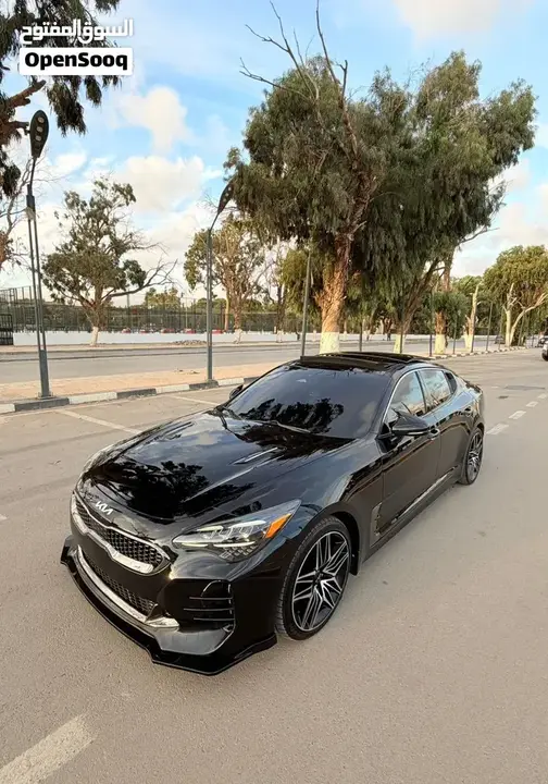 Kia Stinger 2023 photo 2
