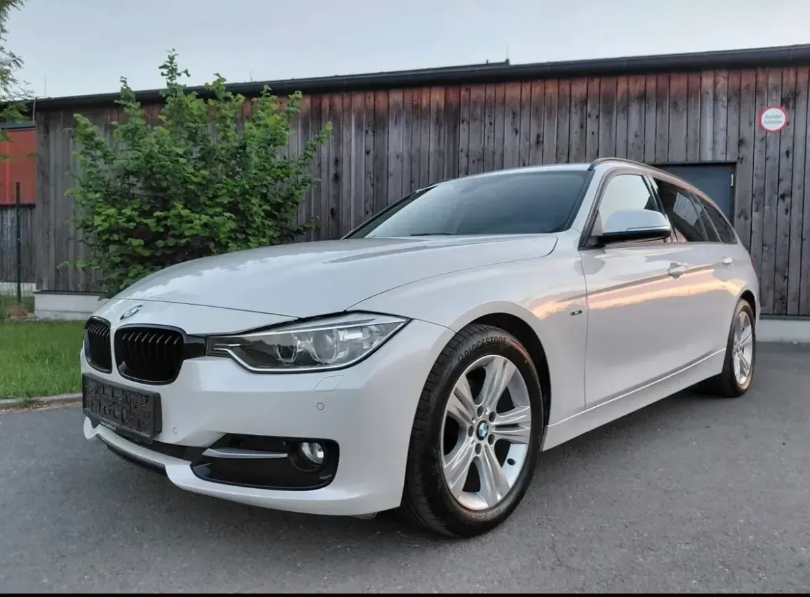 BMW 3 Series 2013 photo 3