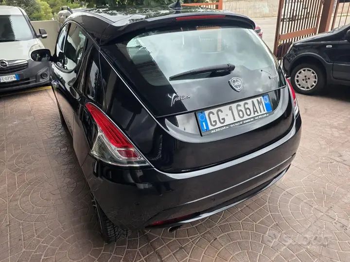 Lancia Ypsilon 2021 photo 5