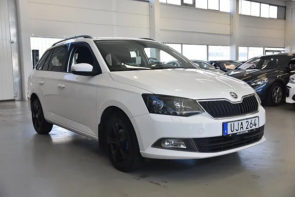Skoda Fabia 2015 photo 2