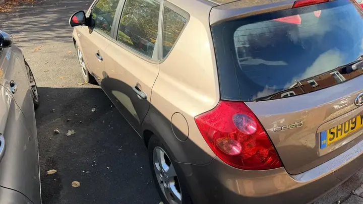 Kia Ceed 2009 photo 3