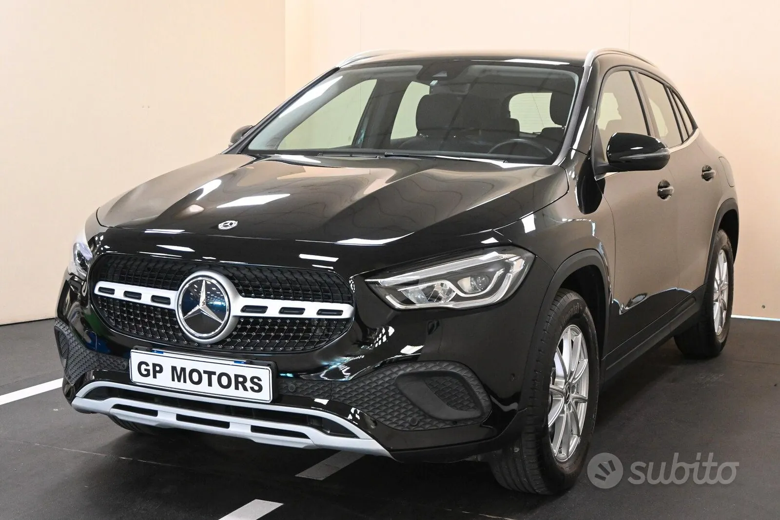 Mercedes-Benz Gla 2023 photo 2