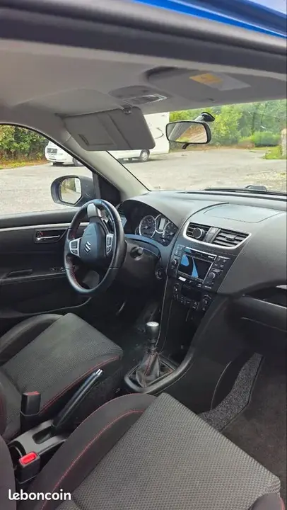 Suzuki Swift 2016 photo 3