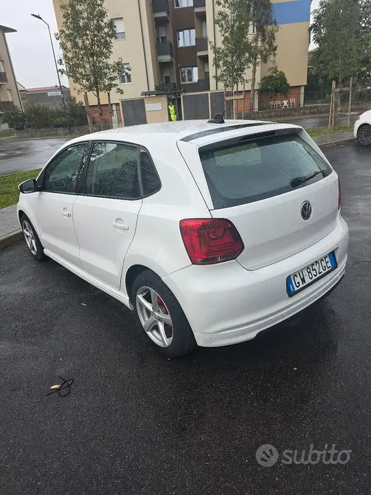 Volkswagen Polo 2024 photo 2