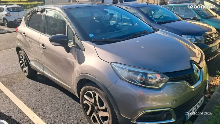 Renault Captur 2015 photo 3