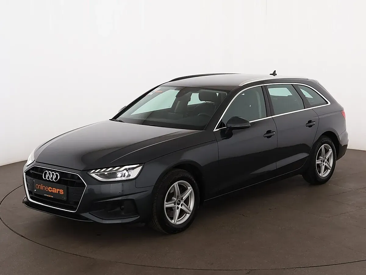 Audi A4 2021 photo 2