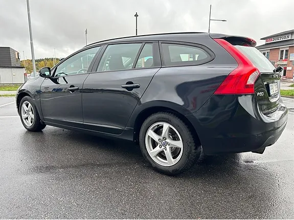 Volvo V60 2013 photo 3