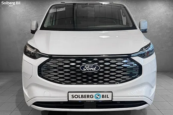Ford E-Custom 2025 photo 2