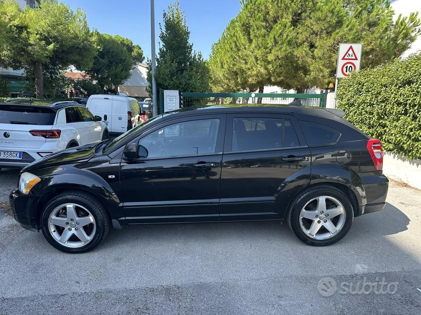 Dodge Caliber 2008 photo 2