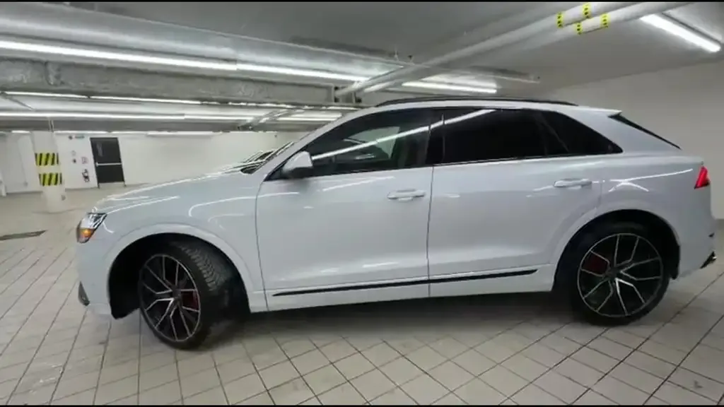 Audi Sq8 2023 photo 3