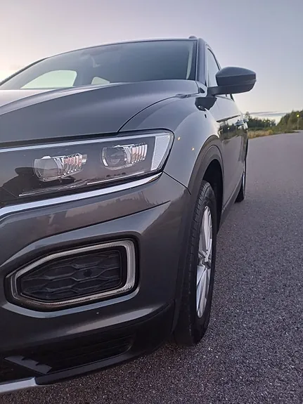 Volkswagen T-Roc 2018 photo 5