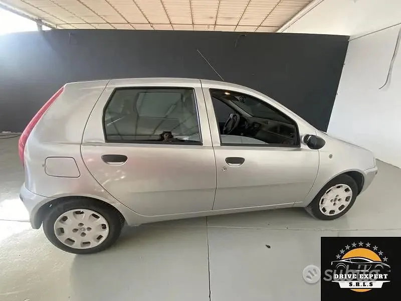 Fiat Punto 2003 photo 5
