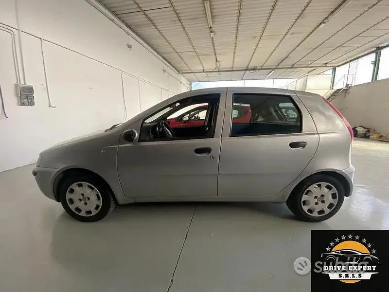 Fiat Punto 2003 photo 4