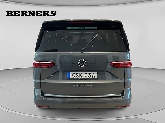 Volkswagen Multivan 2025 photo 4