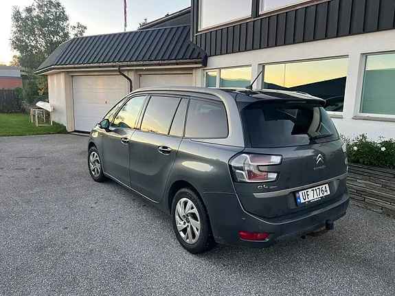 Citroen Grand C4 Picasso 2016 photo 2
