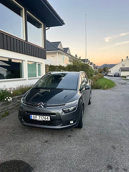 Citroen Grand C4 Picasso 2016 photo 3