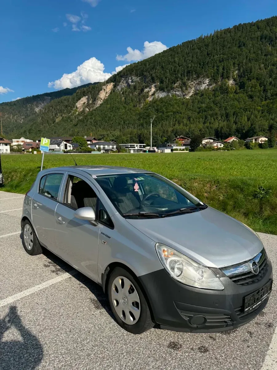 Opel Corsa 2008 photo 2