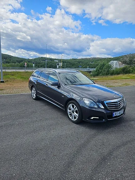 Mercedes-Benz E350 D 2010 photo 2