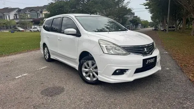 Nissan Grand Livina
