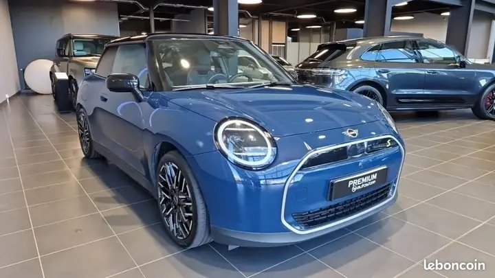 Mini Cooper 2025 photo 2