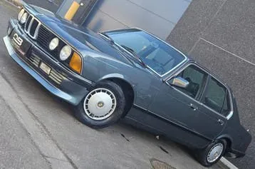 BMW 7 Series 1986 photo 2