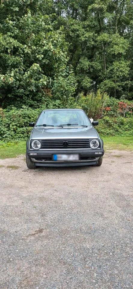Volkswagen Golf 2
