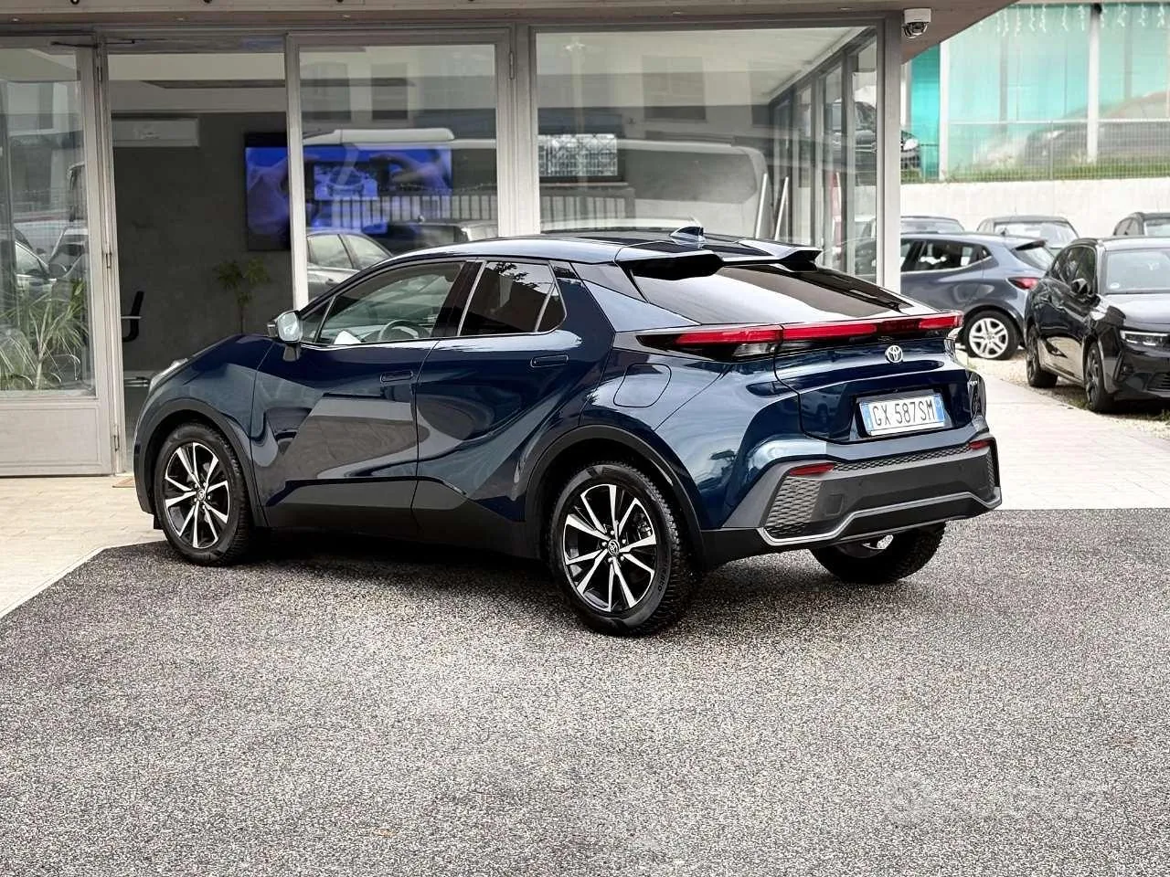 Toyota C-Hr 2024 photo 4