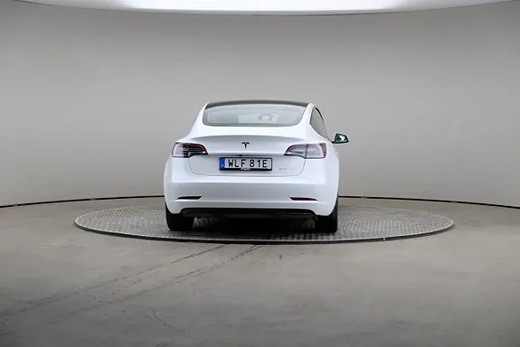Tesla Model 3 2022 photo 5