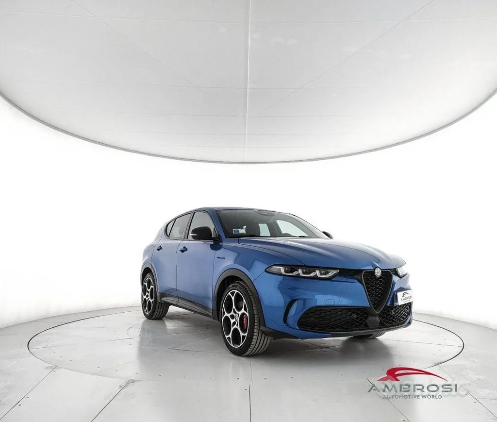 Alfa Romeo Tonale 2024 photo 2