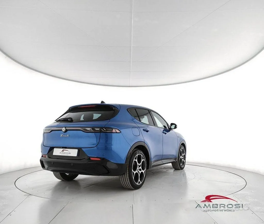 Alfa Romeo Tonale 2024 photo 3