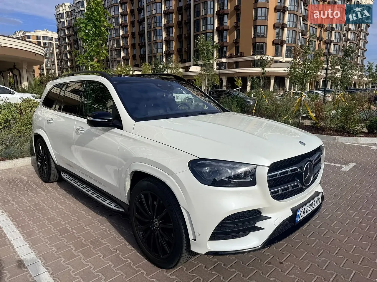 Mercedes-Benz Gls-Class 2019 photo 4