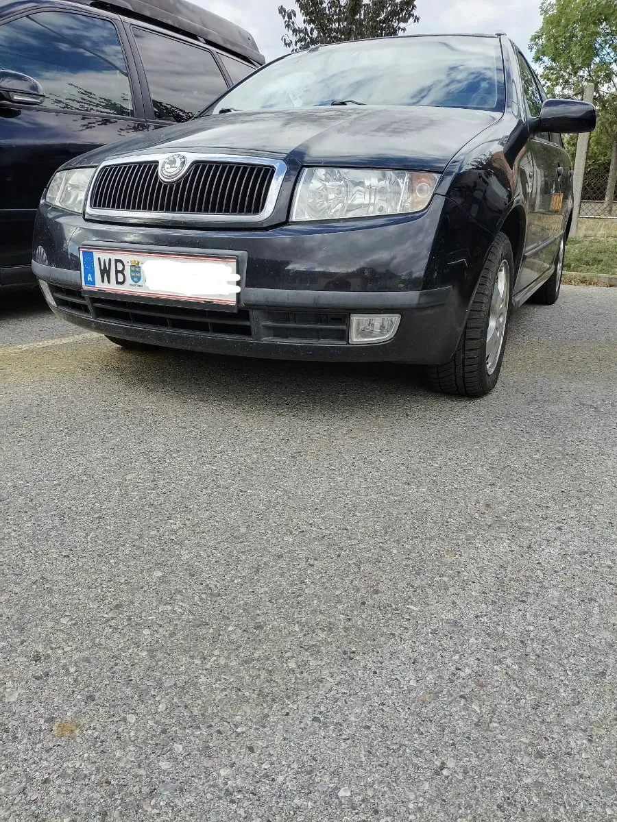 Skoda Fabia 2001 photo 2