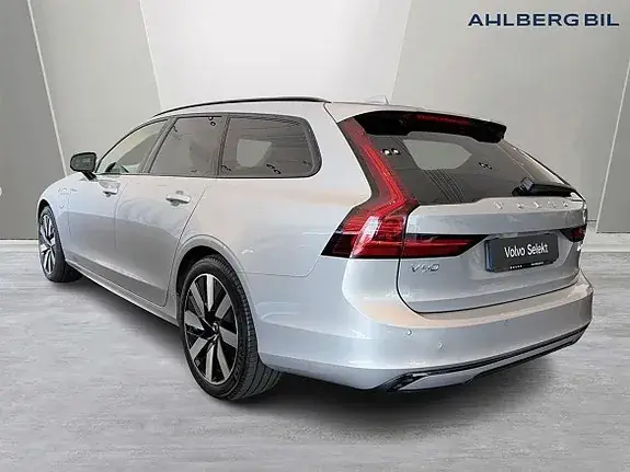 Volvo V90 2026 photo 3
