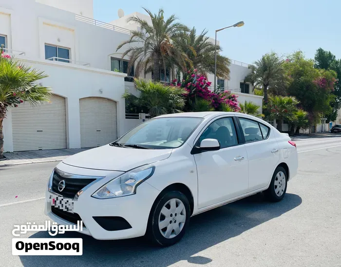 Nissan Sunny 2022 photo 4