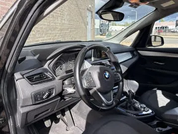 BMW 218 Active Tourer 2015 photo 3