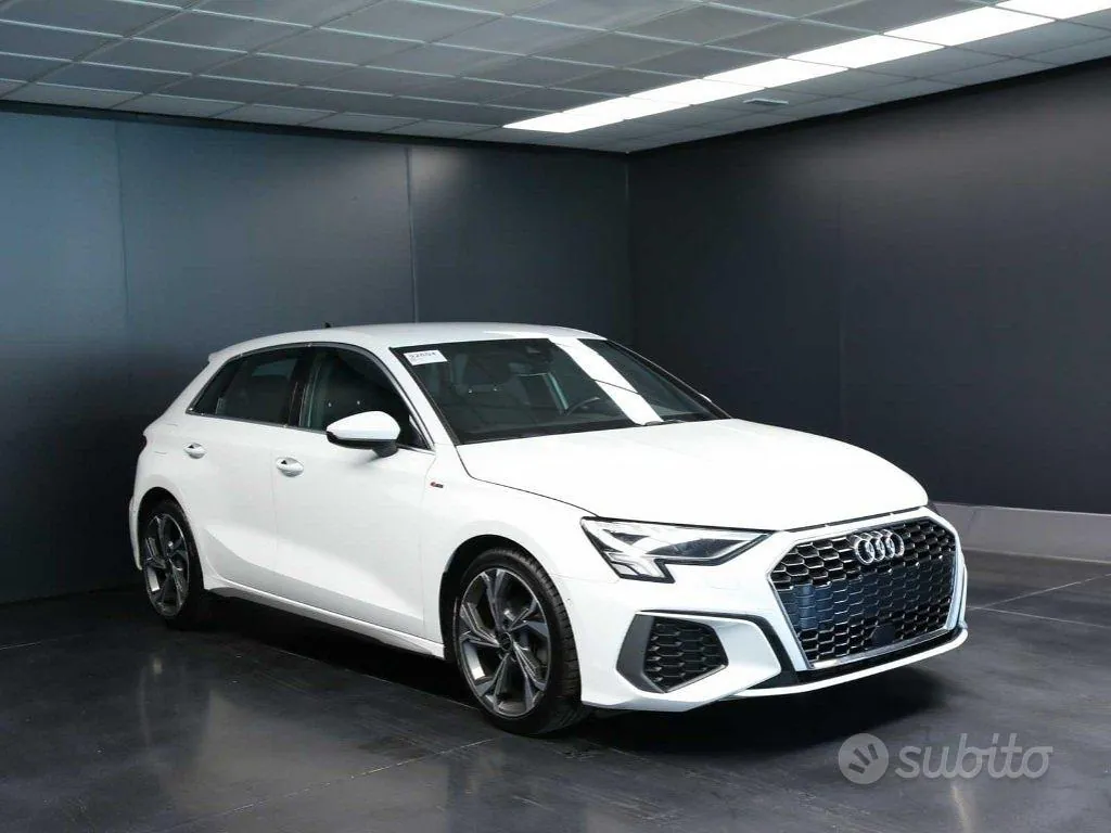 Audi A3 2023 photo 2