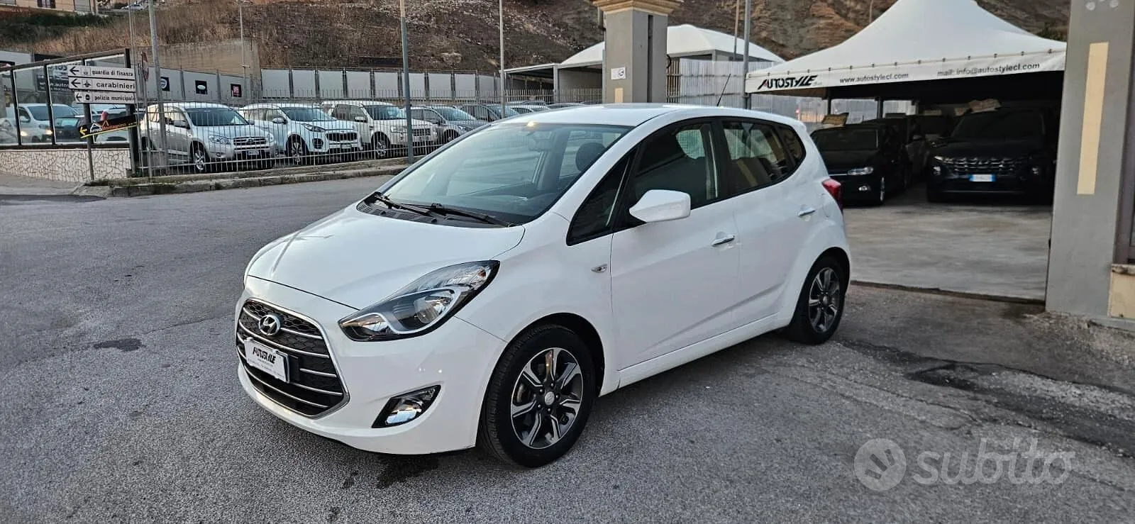Hyundai Ix20 2016 photo 3