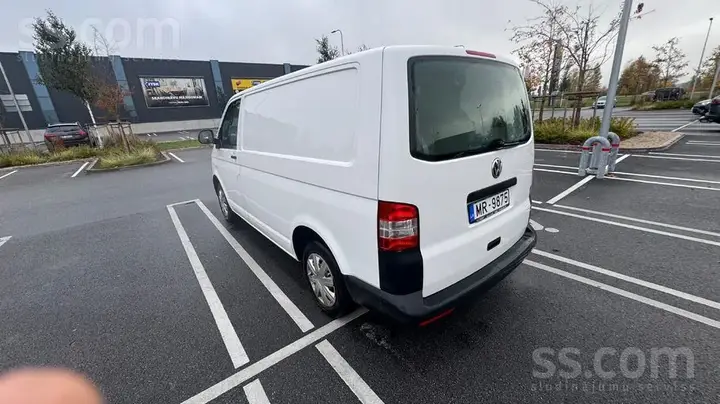 Volkswagen Transporter 2014 photo 2