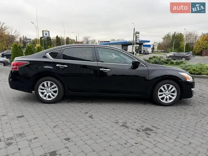 Nissan Altima 2015 photo 4