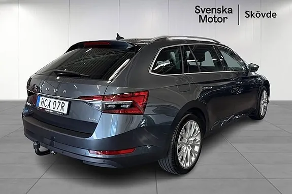 Skoda Superb 2021 photo 4