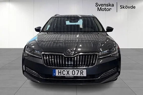 Skoda Superb 2021 photo 2